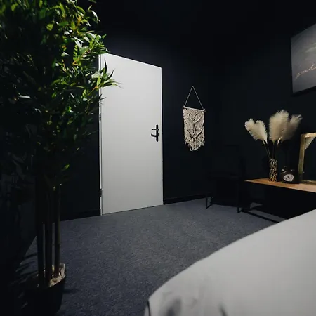 Hotel miłości 54 - 24h Self Check-in Poznań