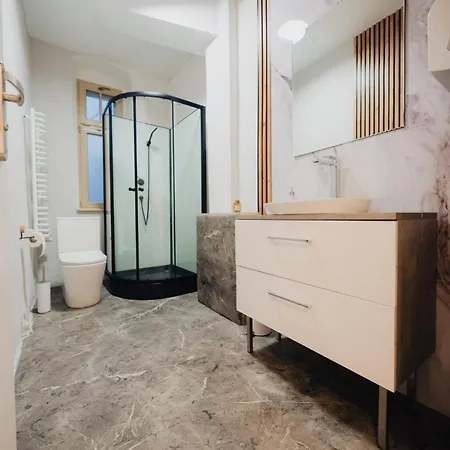 Love hotel 54 - 24h Self Check-in Poznan